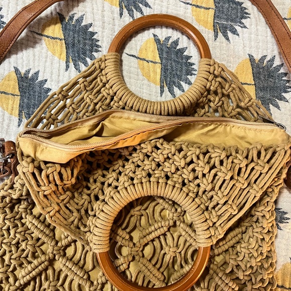 Macrame Crossbody Bag - Picture 3 of 5